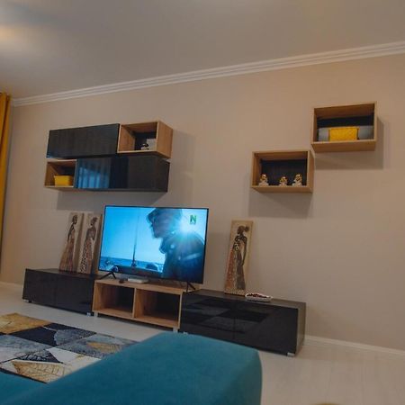 La Stejari Apartment Сучеава Екстериор снимка