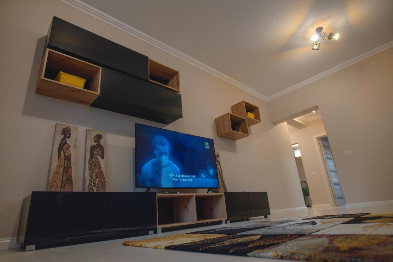 La Stejari Apartment Сучеава Екстериор снимка