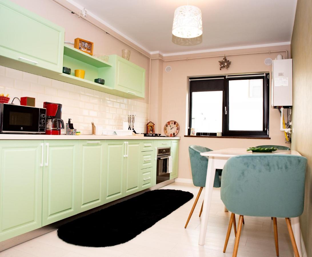 La Stejari Apartment Сучеава Екстериор снимка
