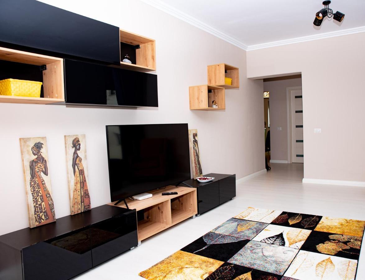 La Stejari Apartment Сучеава Екстериор снимка